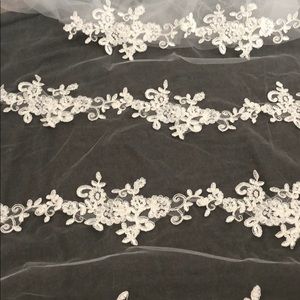 👰🏼new cathedral length lace veil